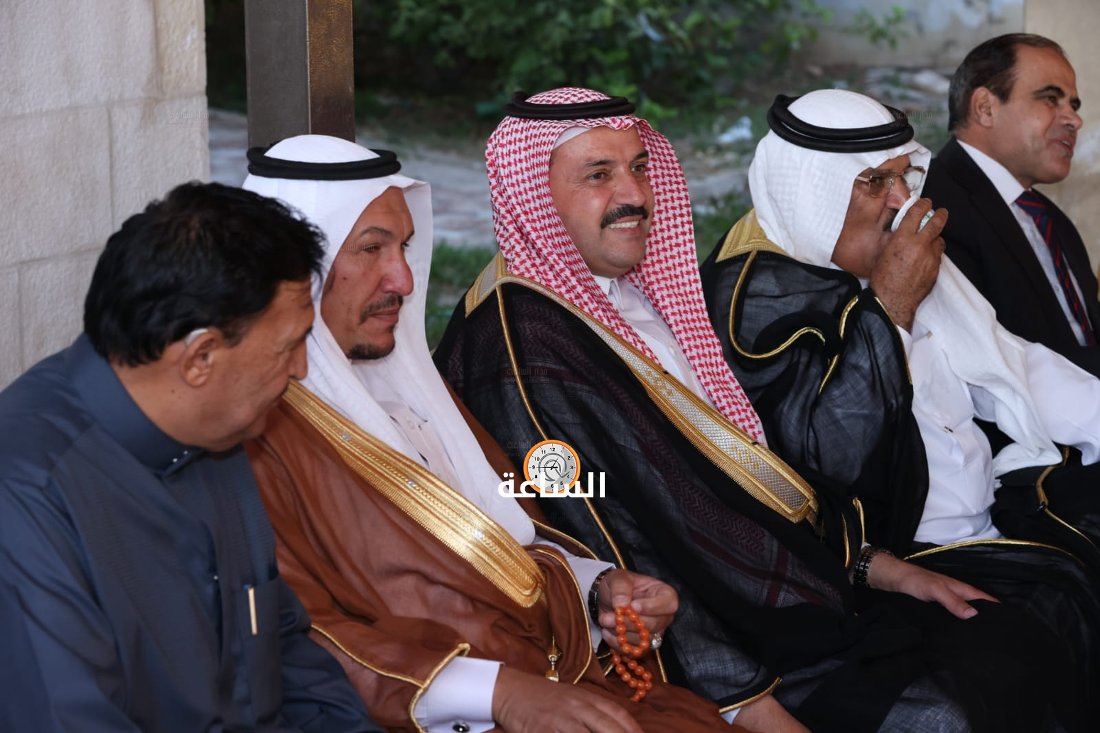 Madar Al-Saa Images 0.44971338960560425