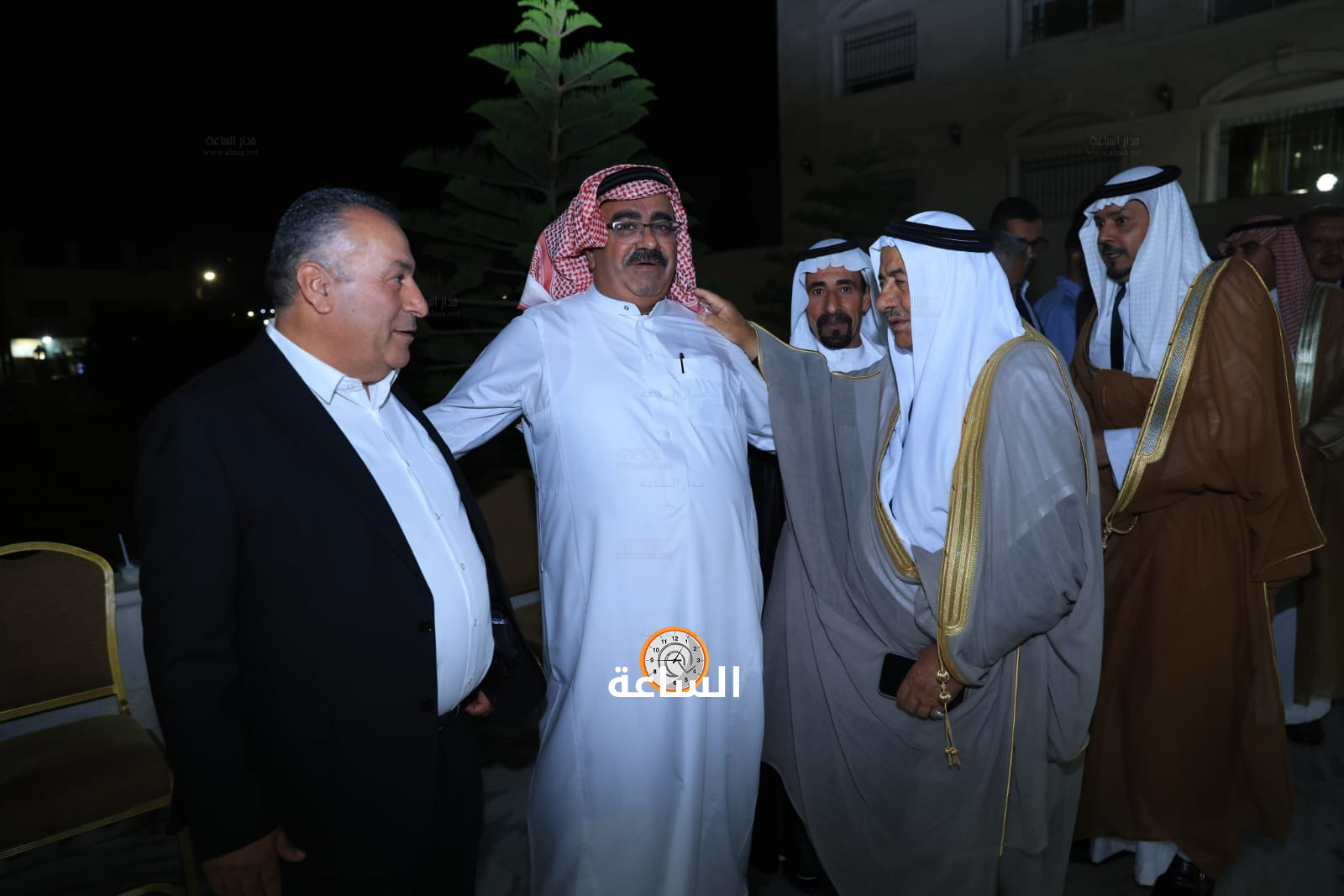 Madar Al-Saa Images 0.9536415834821835