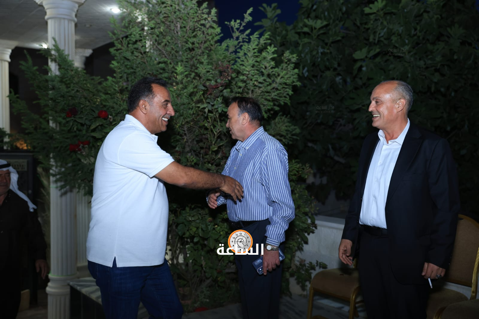 Madar Al-Saa Images 0.8481337842461896