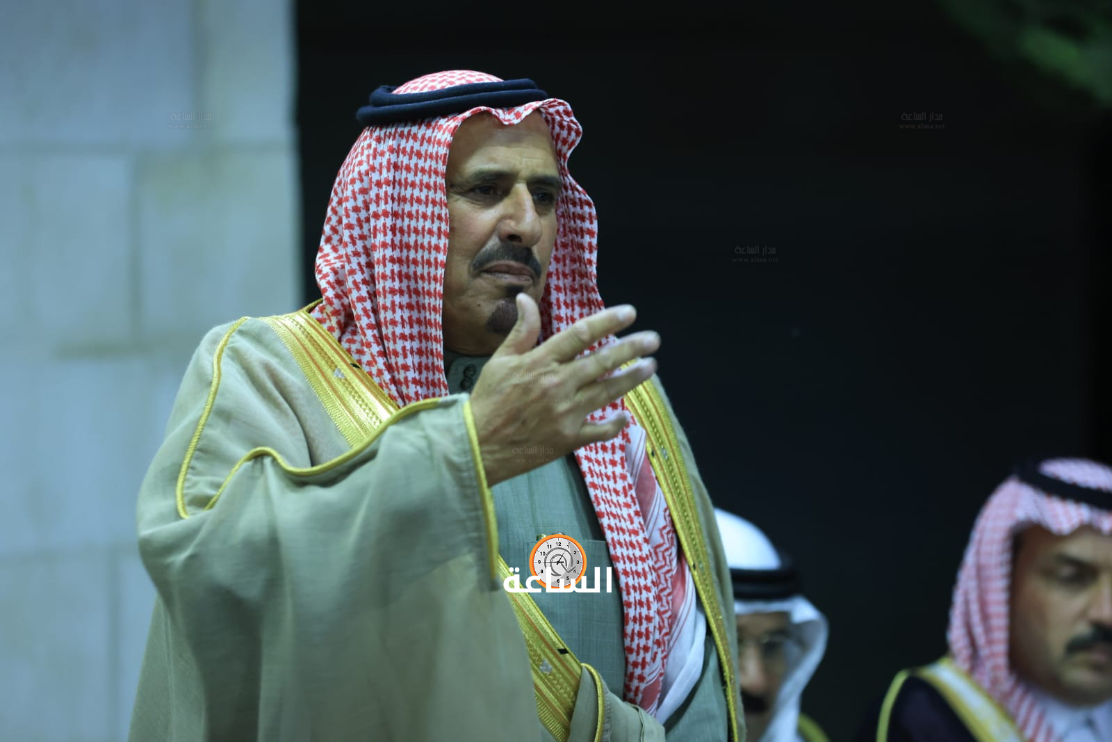 Madar Al-Saa Images 0.805188369630237