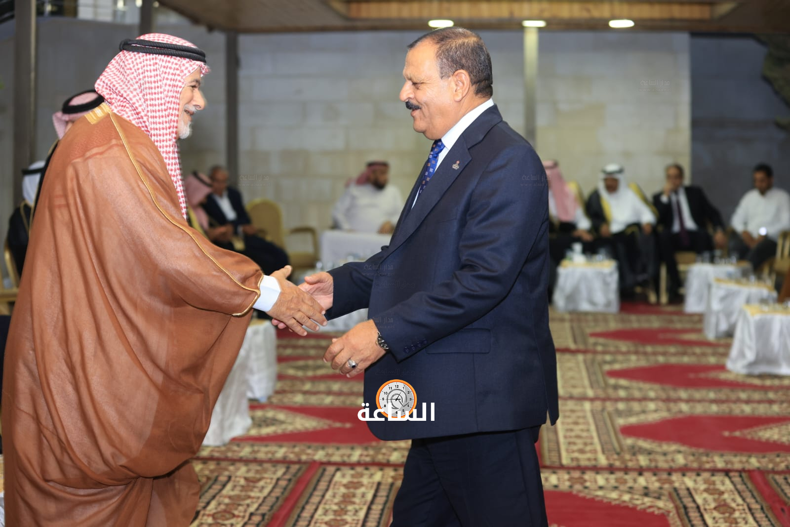 Madar Al-Saa Images 0.10327300644872572
