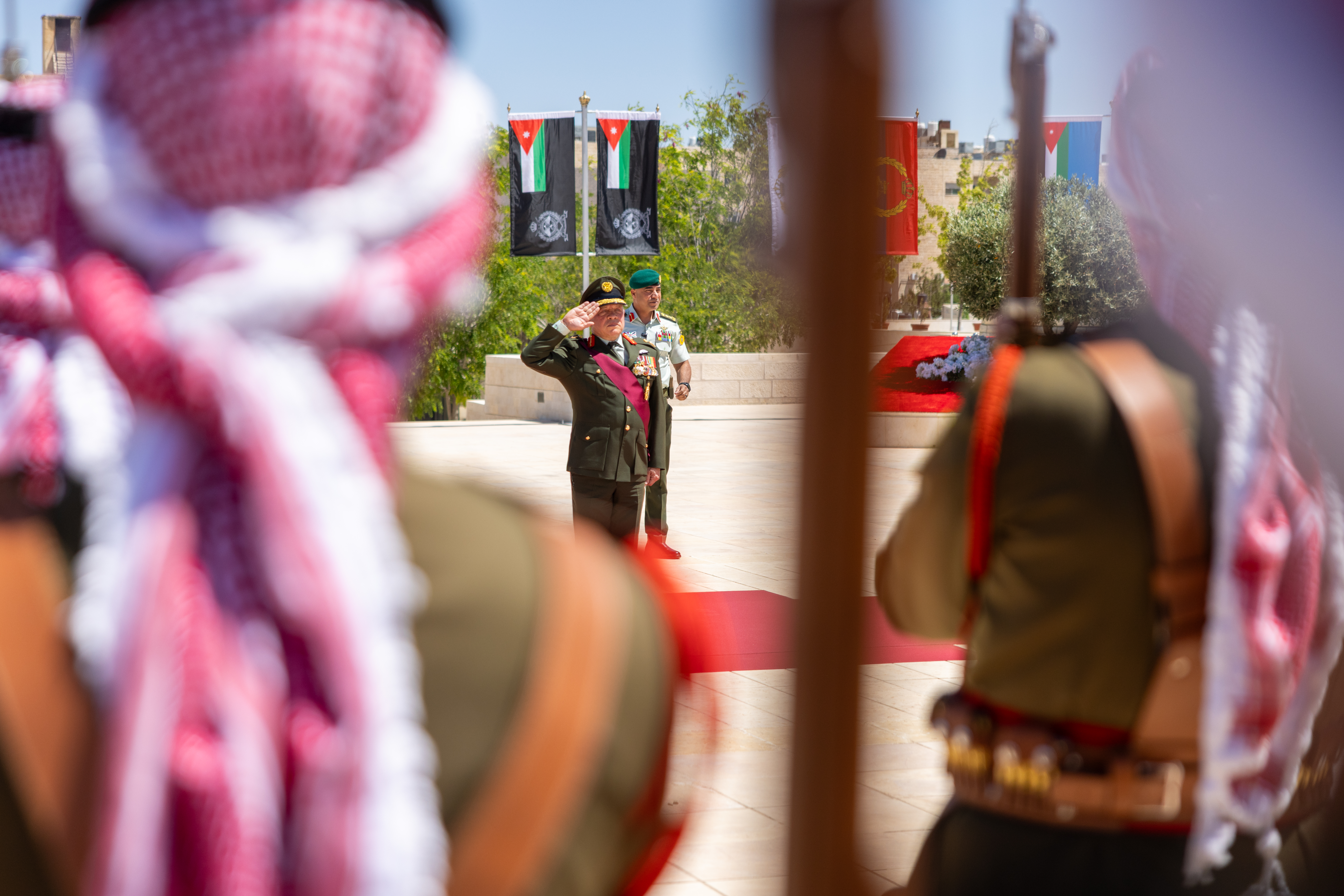Madar Al-Saa Images 0.8937429090465374