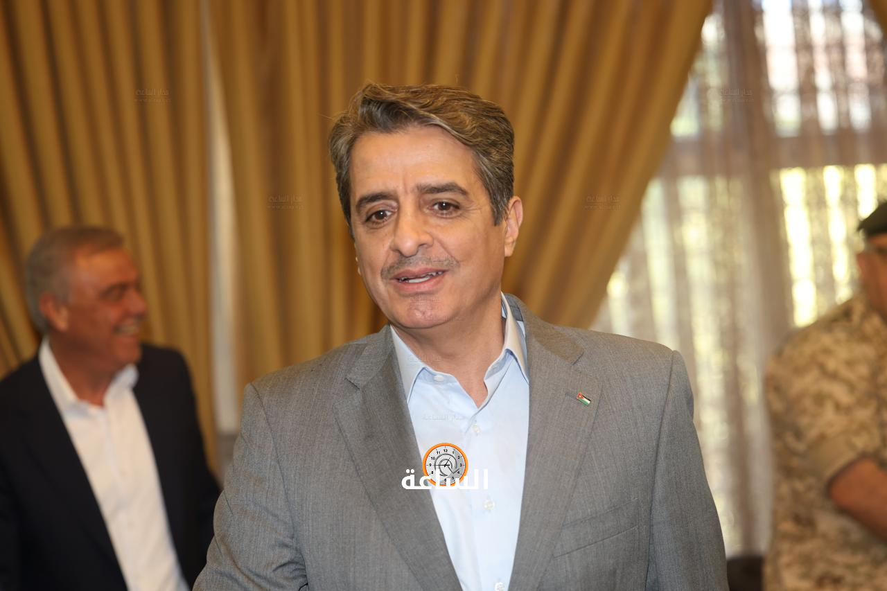 Madar Al-Saa Images 0.019086129637529092