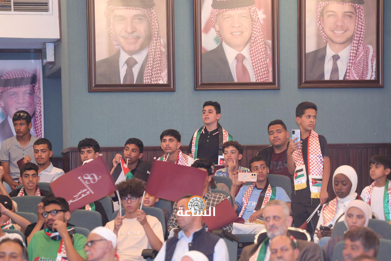 Madar Al-Saa Images 0.4324324647365061