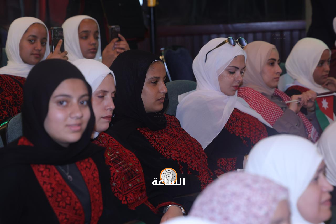 Madar Al-Saa Images 0.8539987410195296