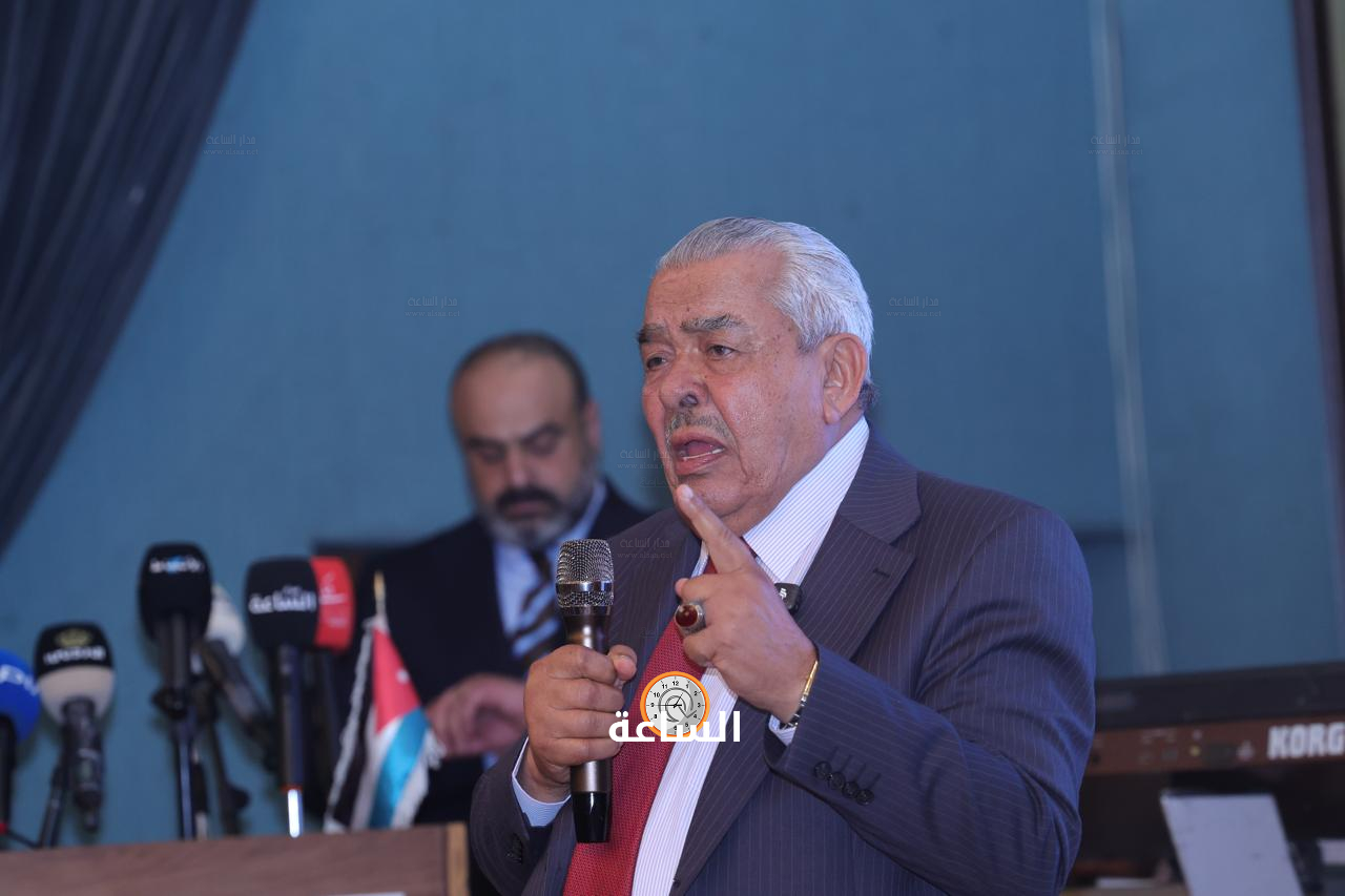 Madar Al-Saa Images 0.27251571115389184