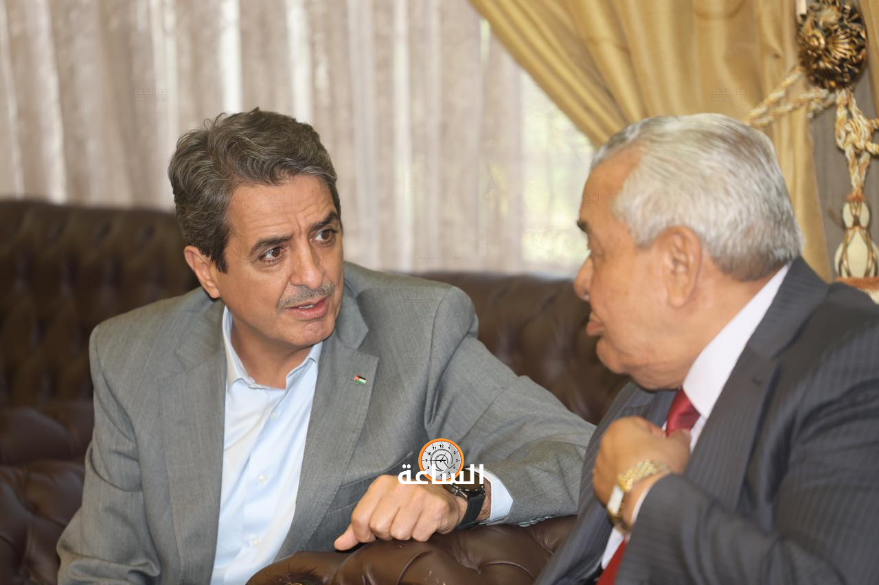 Madar Al-Saa Images 0.8219524558491995