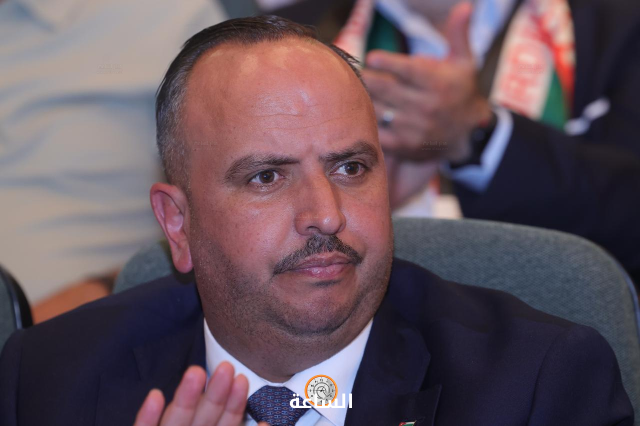 Madar Al-Saa Images 0.5003912722043762