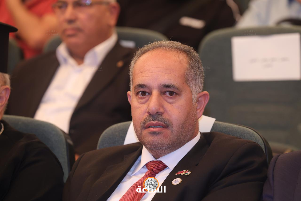 Madar Al-Saa Images 0.6123333126560443