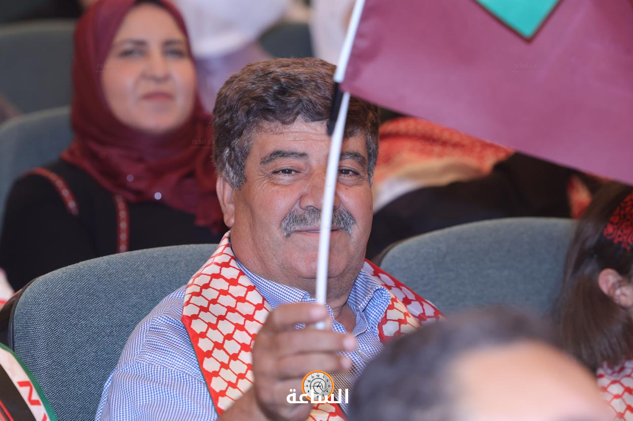Madar Al-Saa Images 0.9876877304278525