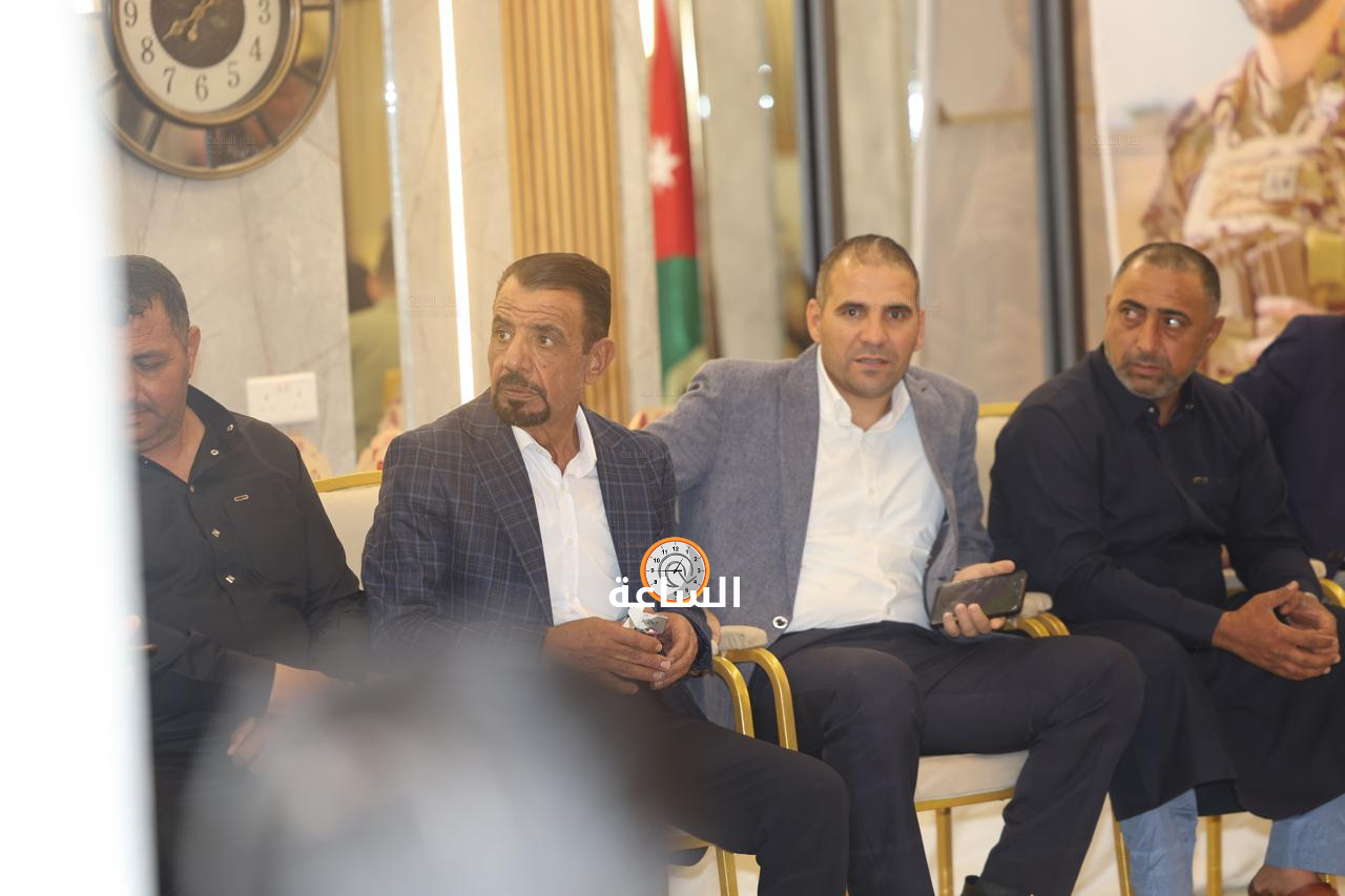 Madar Al-Saa Images 0.463547005826785