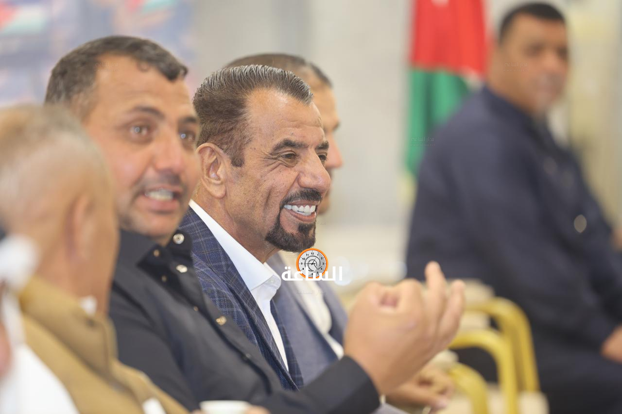 Madar Al-Saa Images 0.11678852169954179