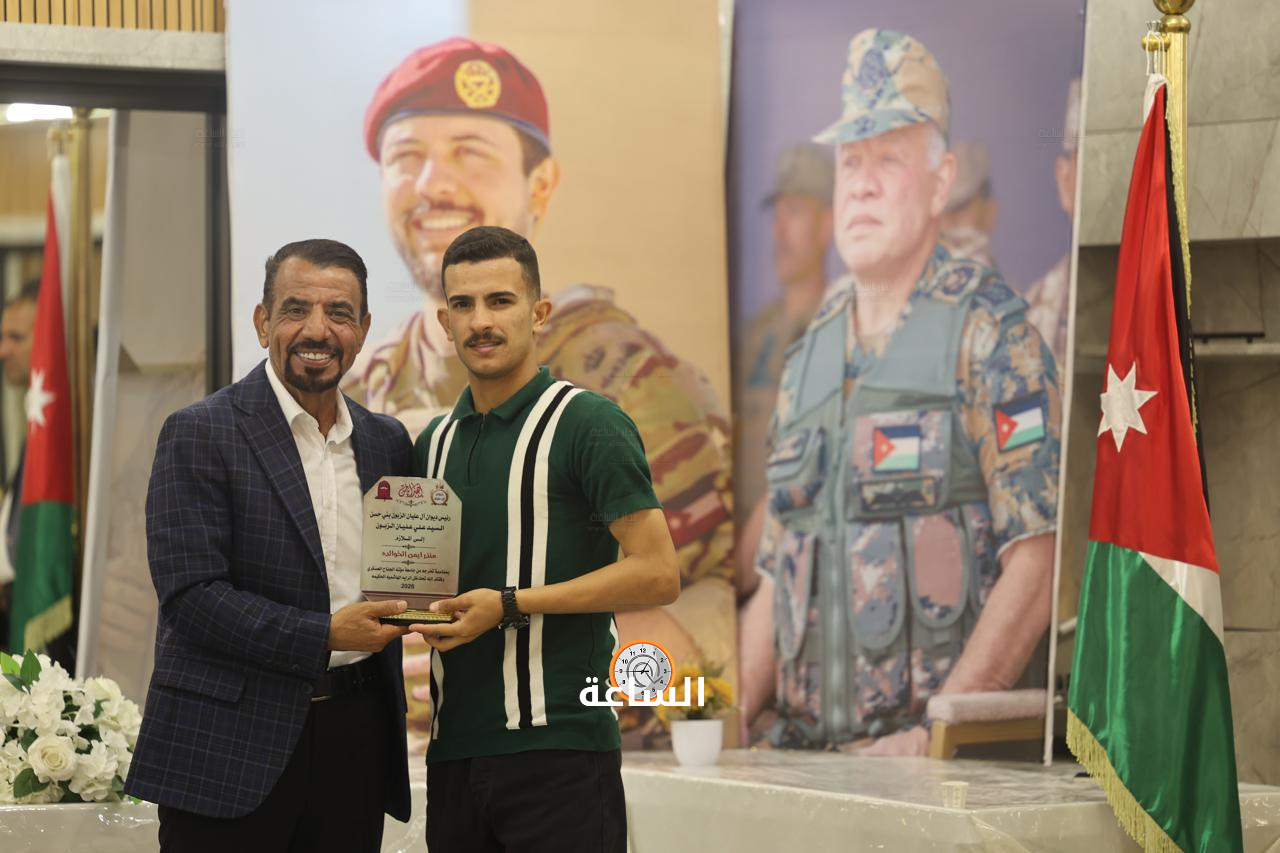 Madar Al-Saa Images 0.2532536155345477