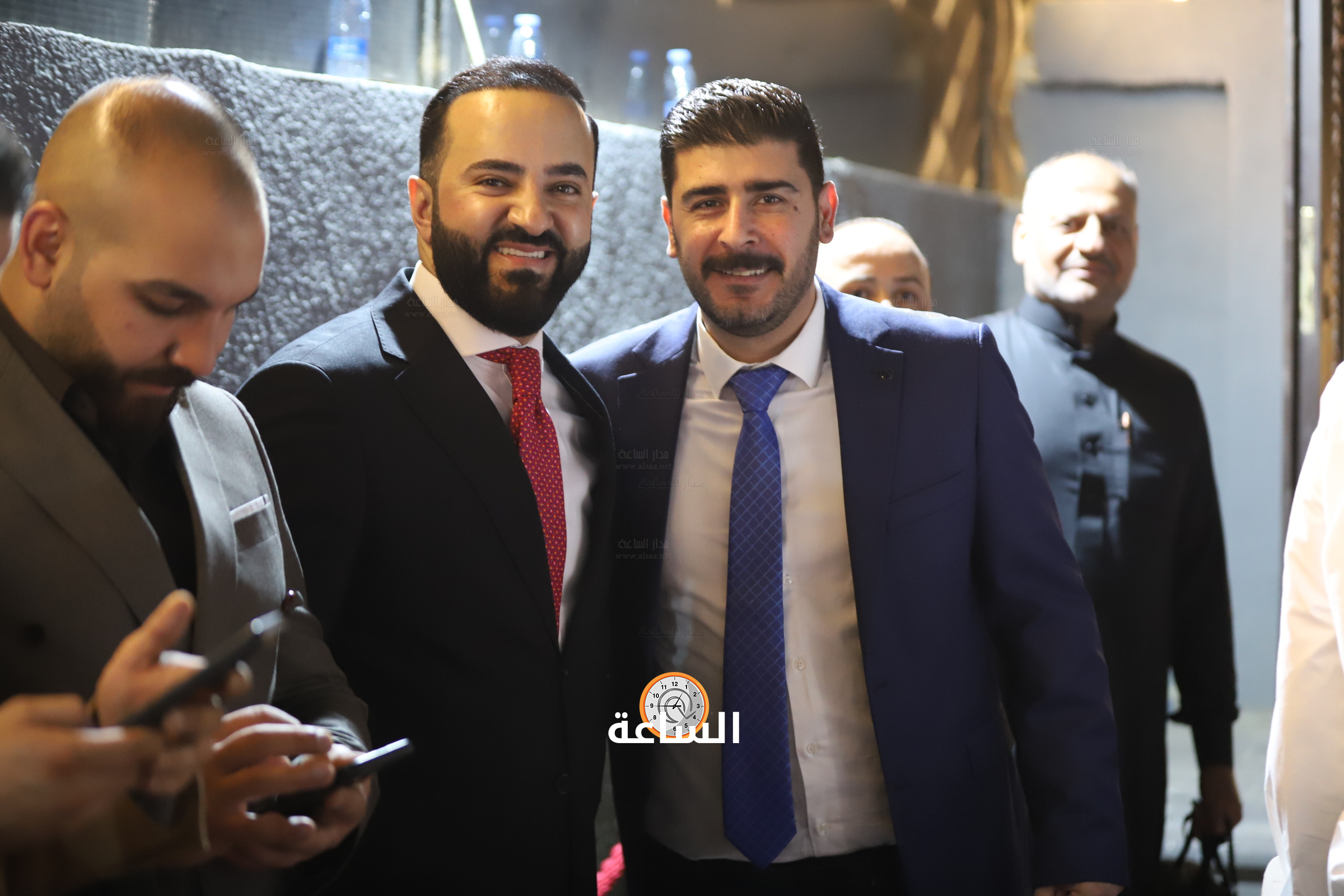 Madar Al-Saa Images 0.9584191473030412