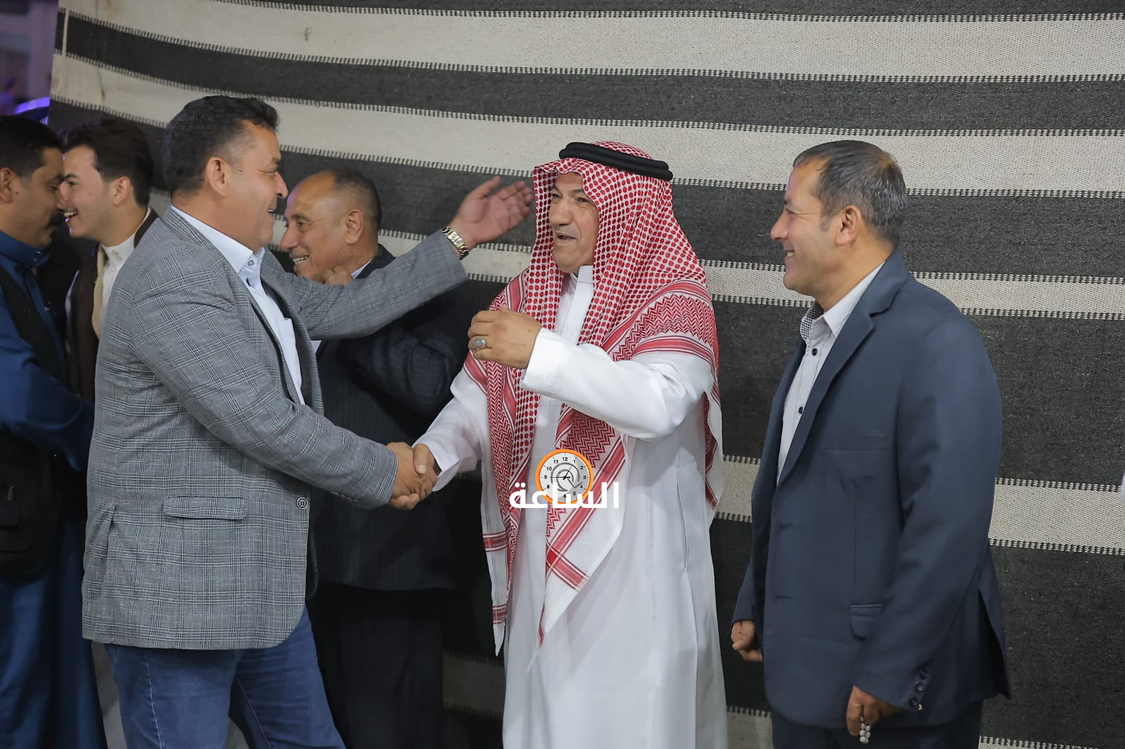 Madar Al-Saa Images 0.7366505340363695