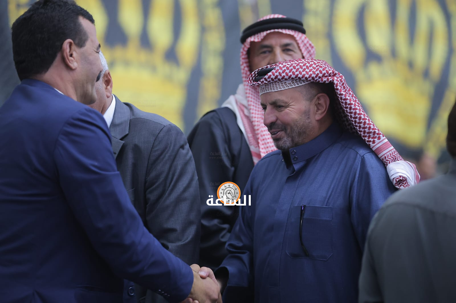 Madar Al-Saa Images 0.42530660613544125