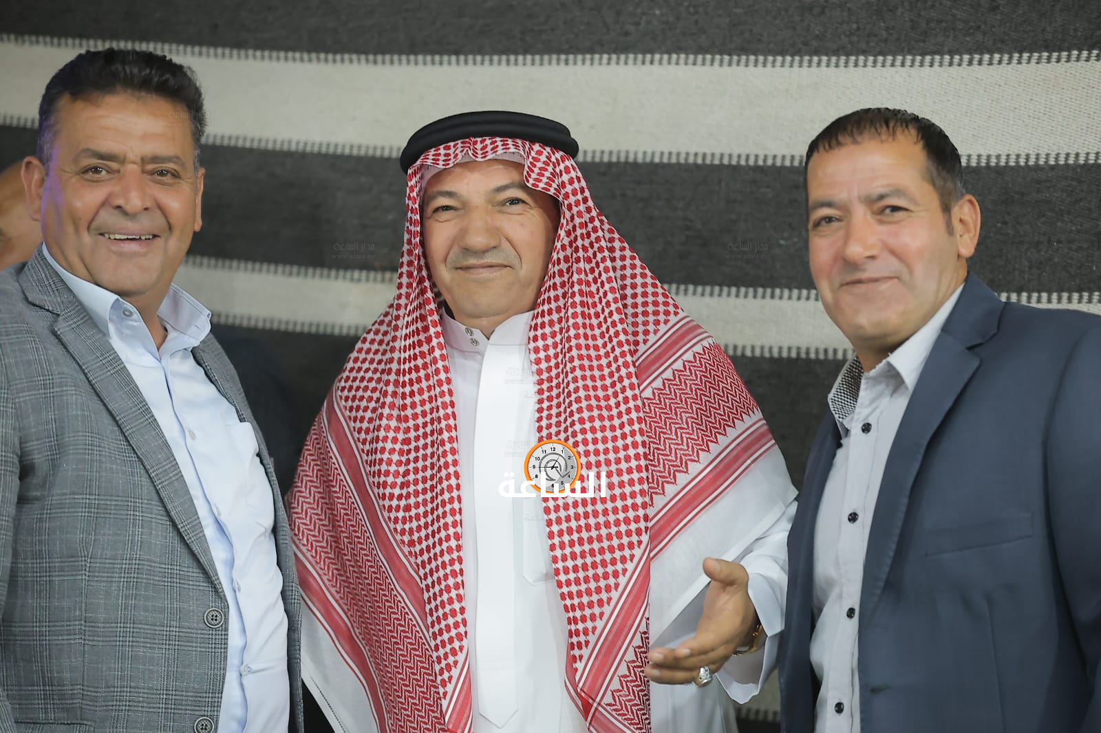 Madar Al-Saa Images 0.3239706152165259
