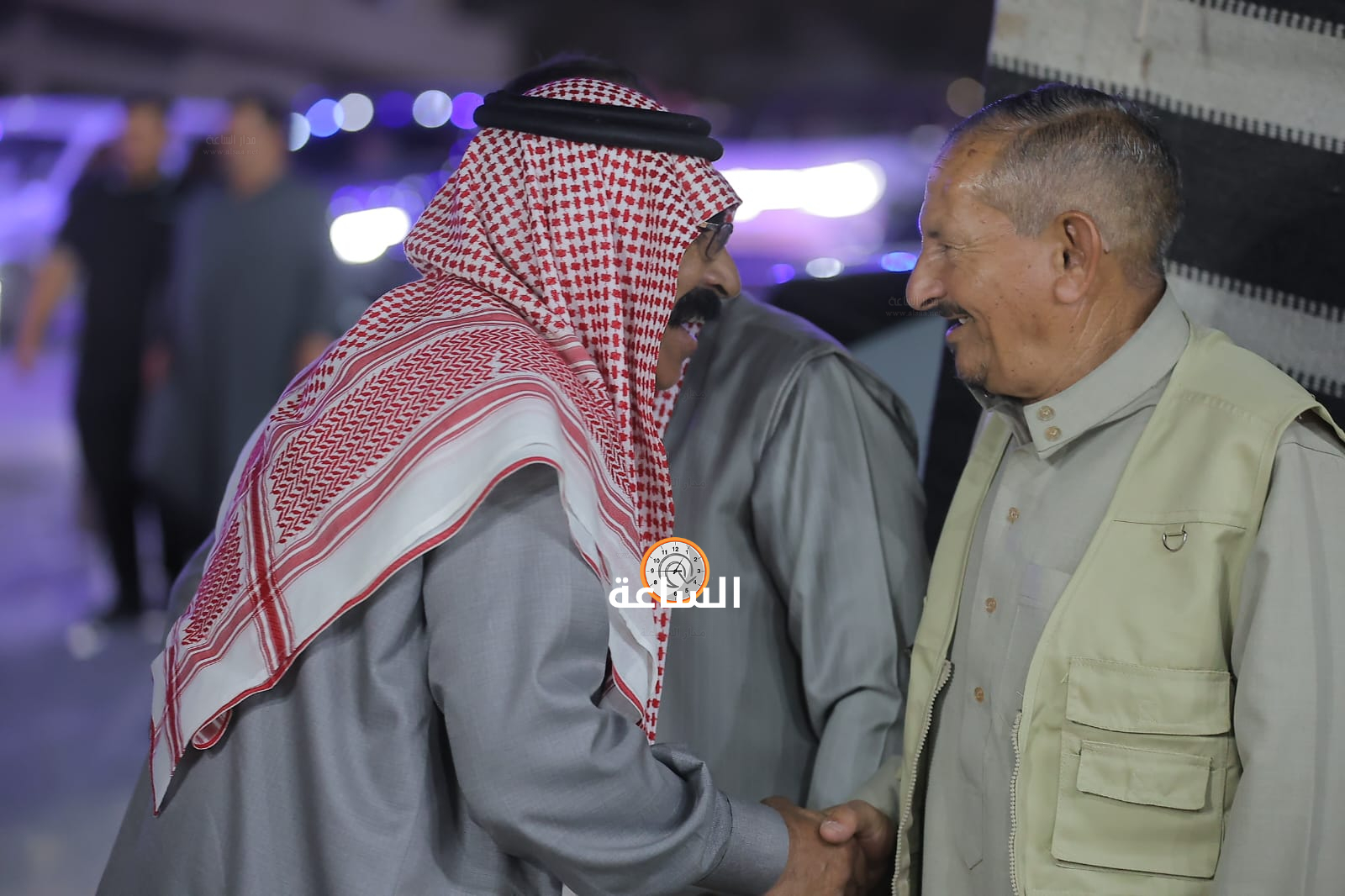 Madar Al-Saa Images 0.49992639006626716