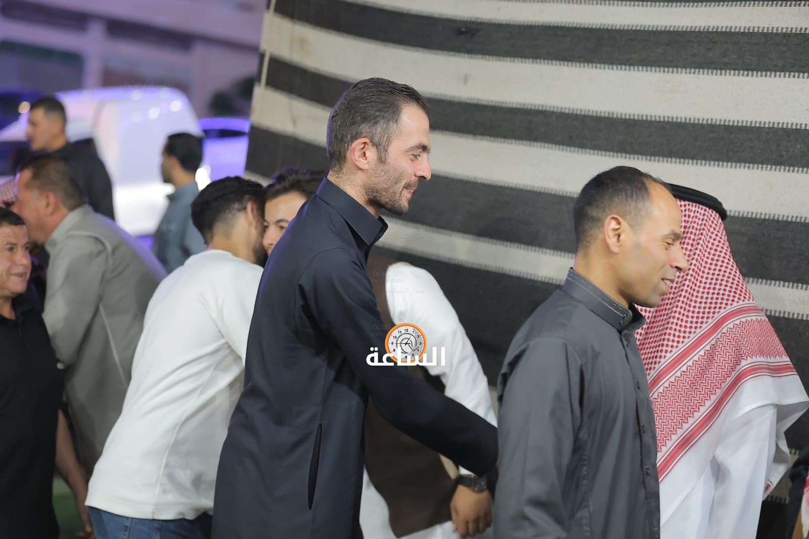 Madar Al-Saa Images 0.548353774330871