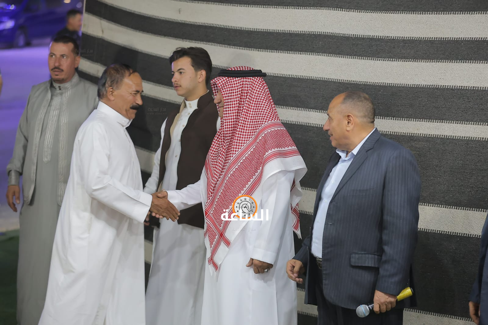 Madar Al-Saa Images 0.1358728743089317
