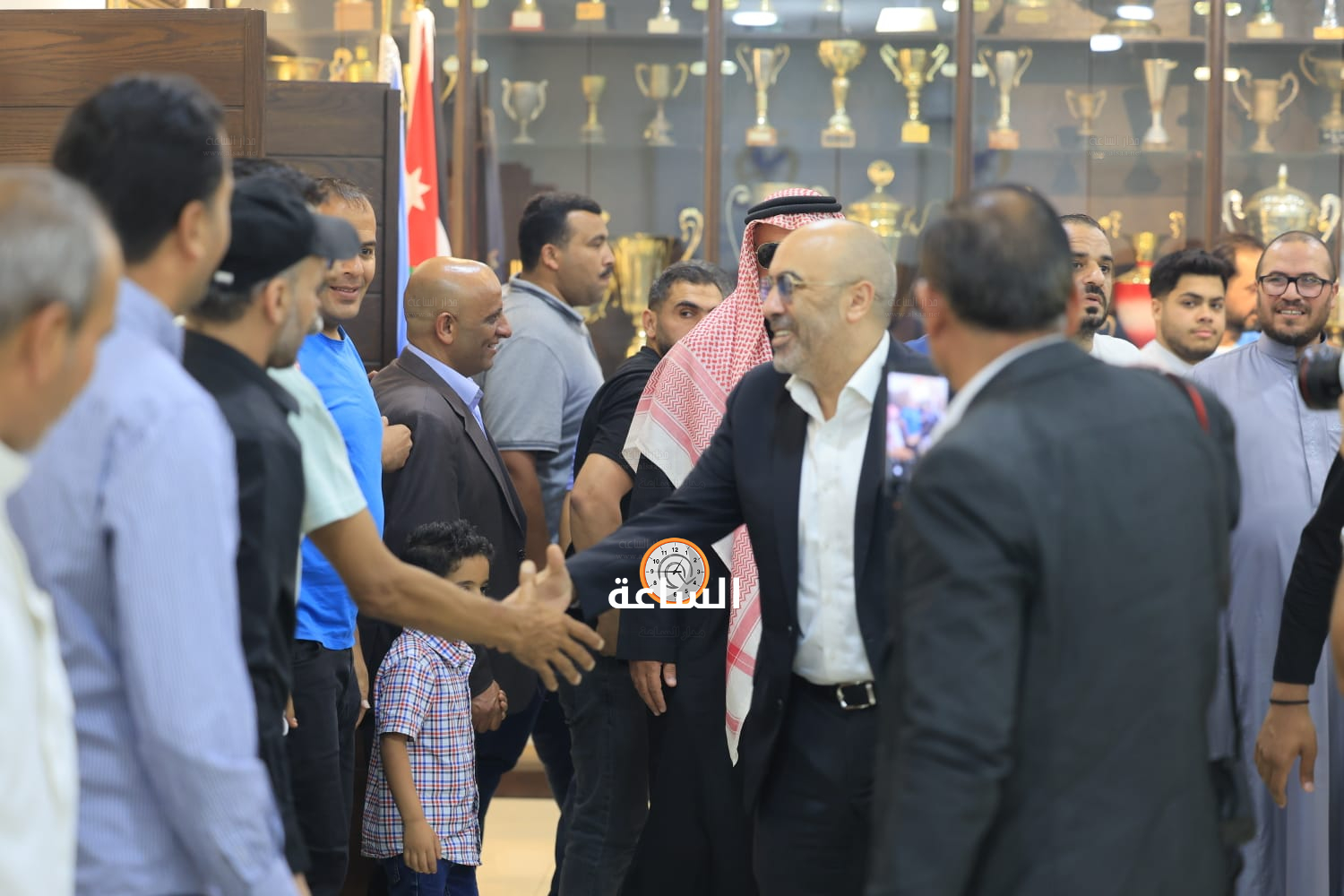 Madar Al-Saa Images 0.4842761467701152