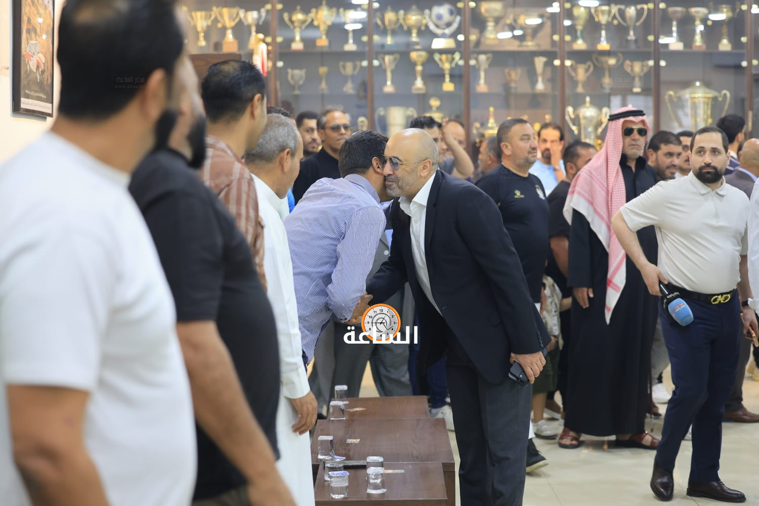 Madar Al-Saa Images 0.4960983086498233