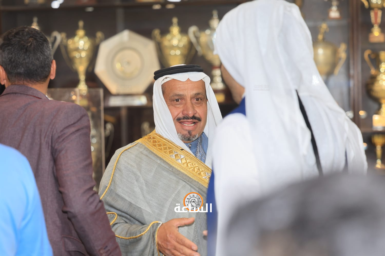 Madar Al-Saa Images 0.8969696437183057