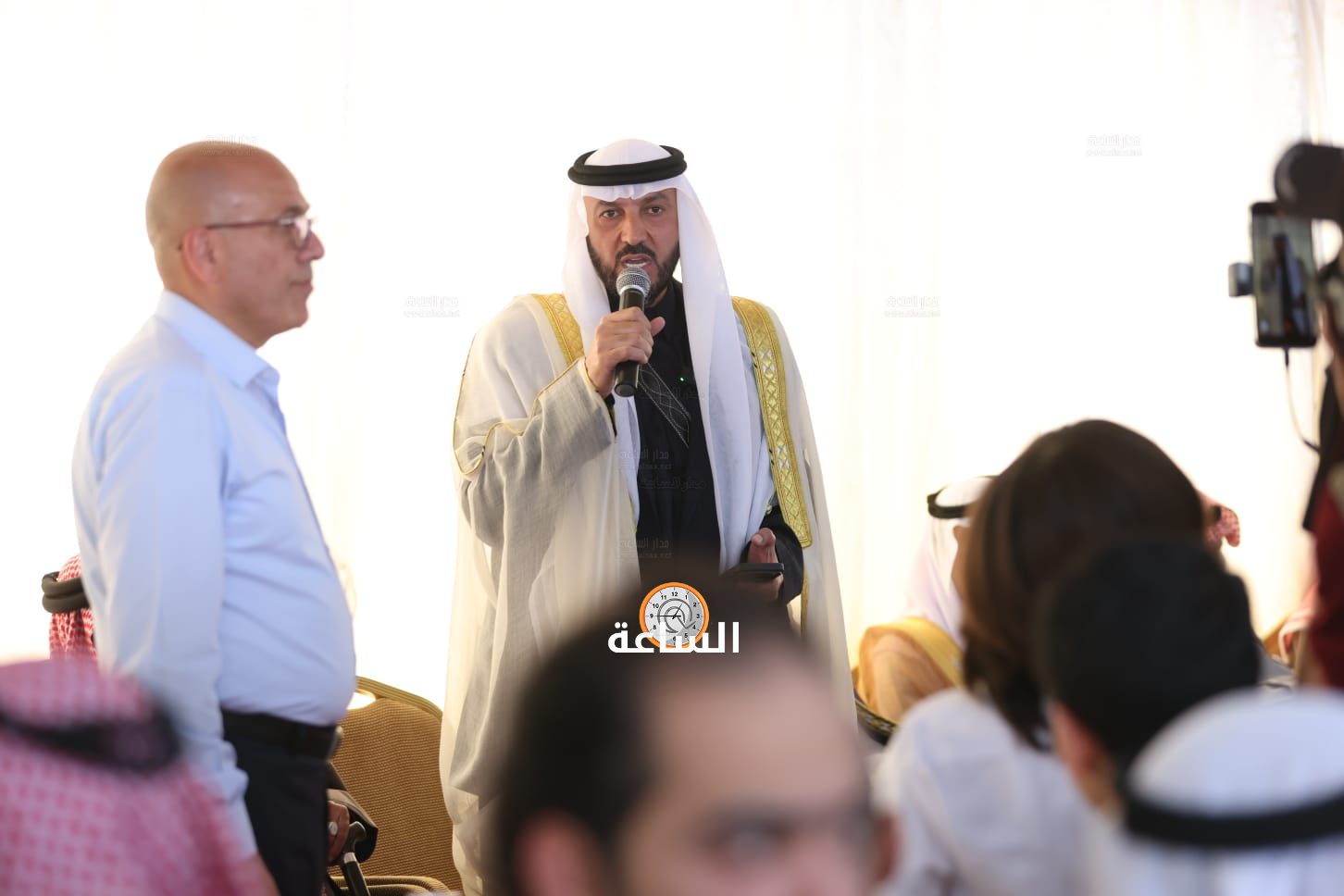 Madar Al-Saa Images 0.5556910023061775