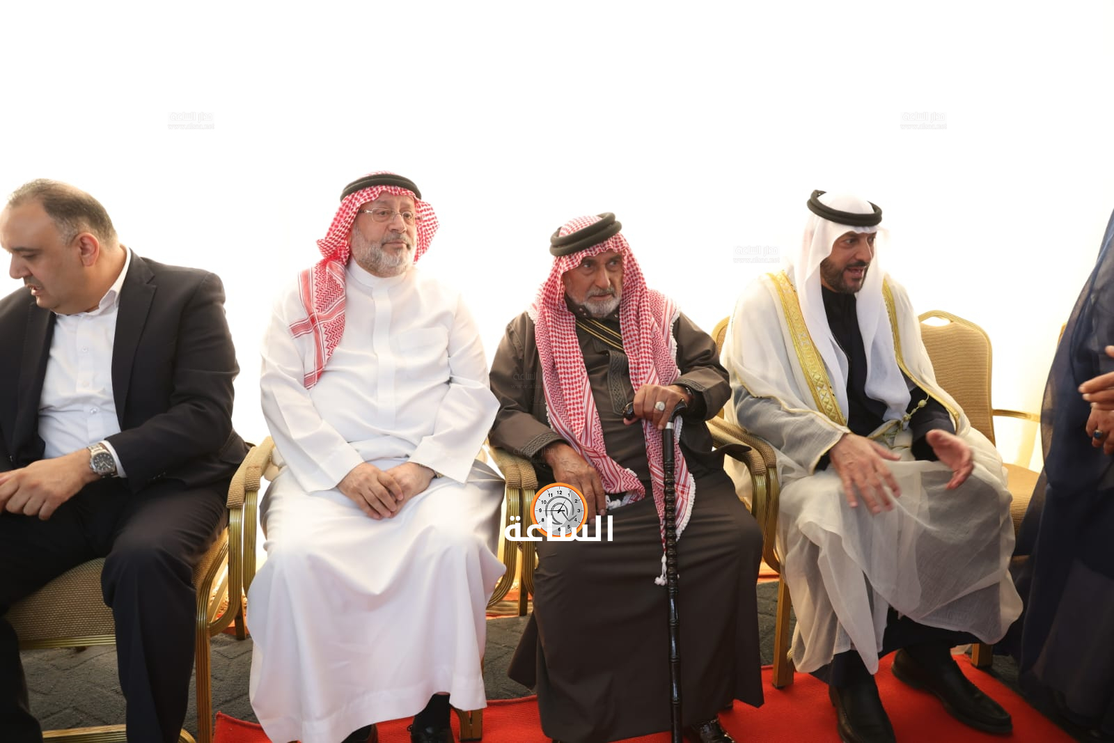 Madar Al-Saa Images 0.6431408443115181