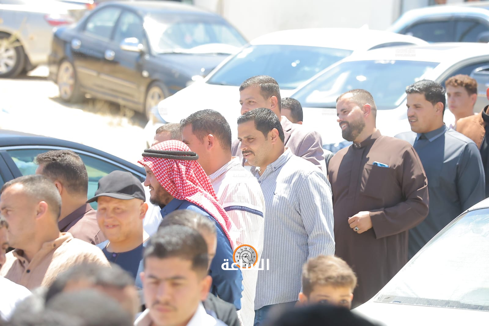 Madar Al-Saa Images 0.6667698169968047
