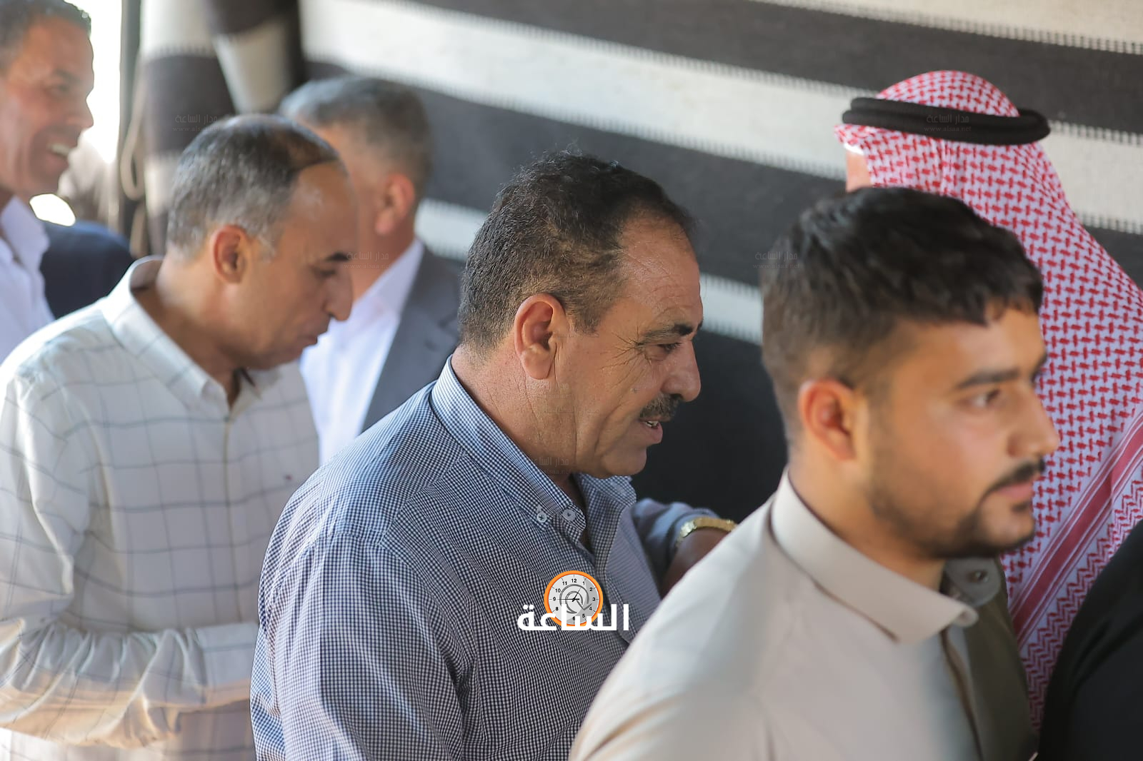Madar Al-Saa Images 0.43879259304344054