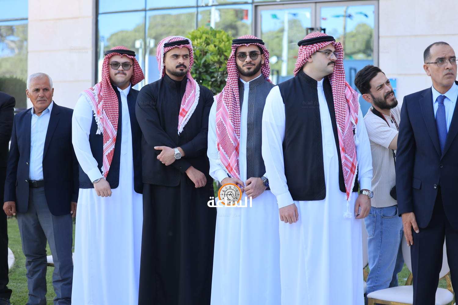 Madar Al-Saa Images 0.6063627191562936