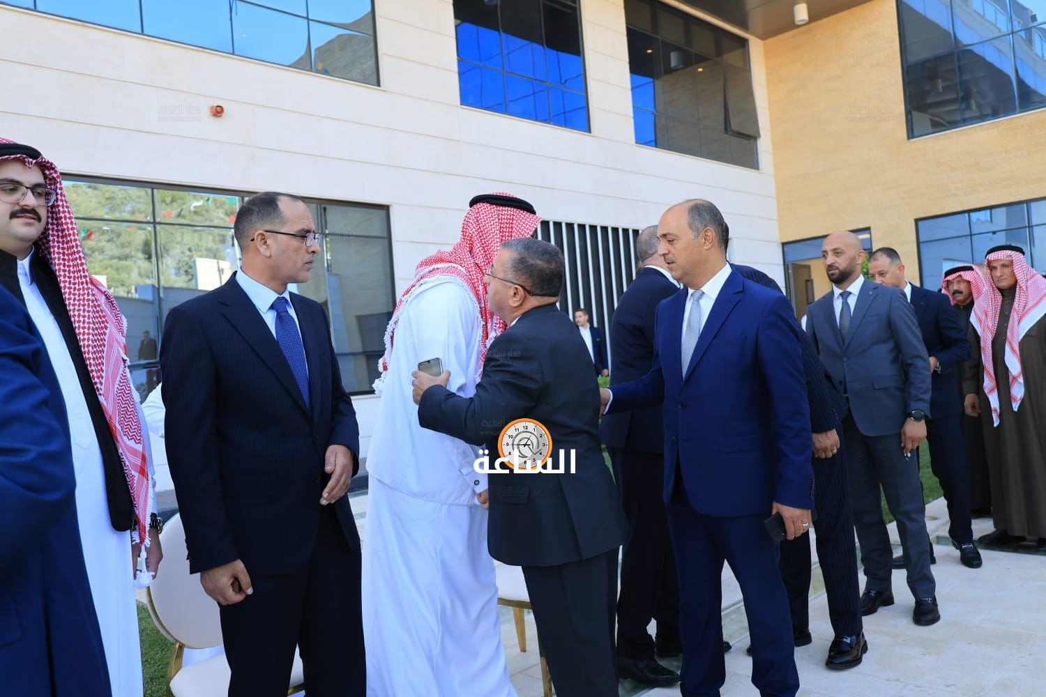 Madar Al-Saa Images 0.9121245573285279