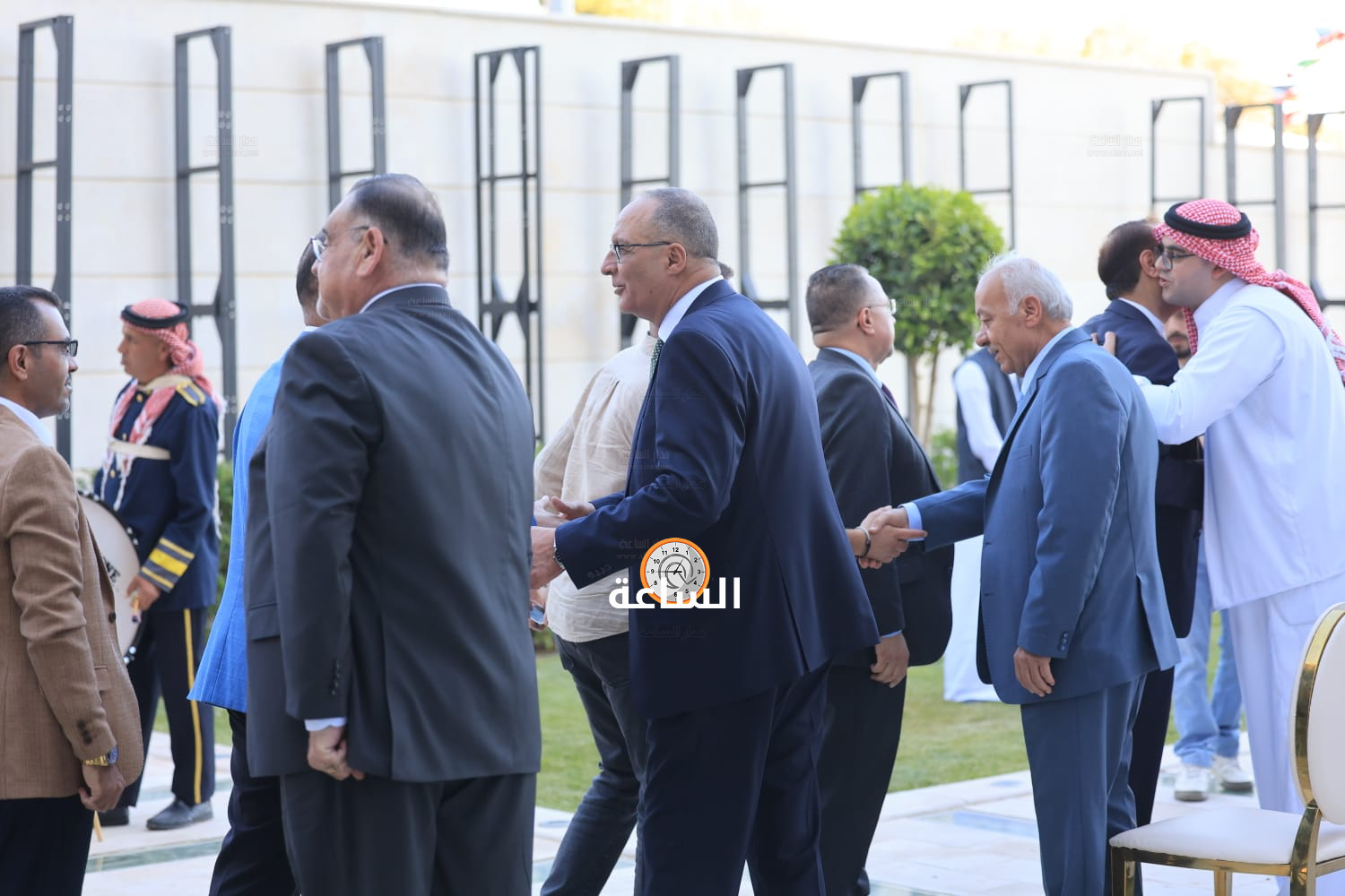 Madar Al-Saa Images 0.1265278254099127
