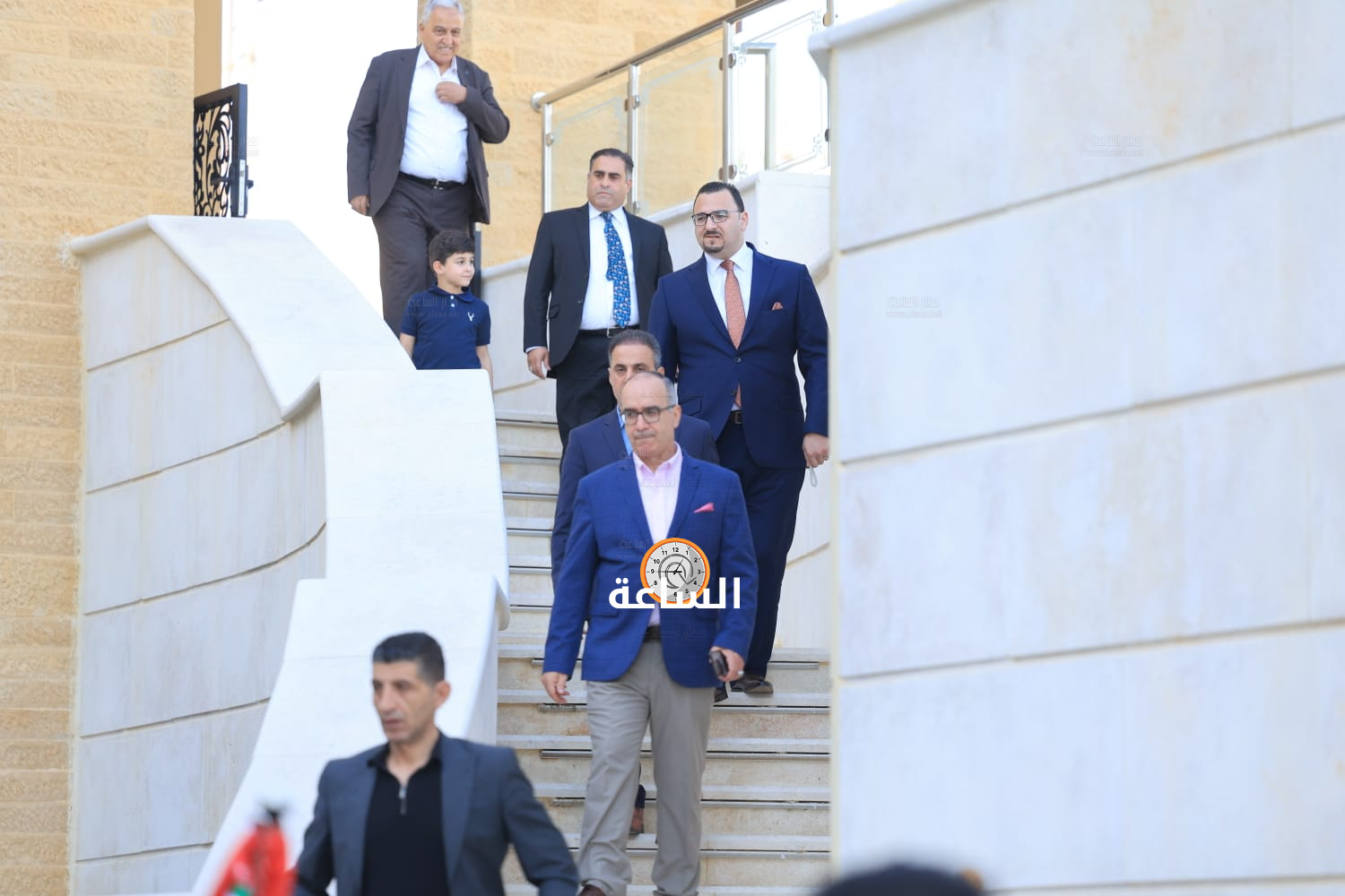 Madar Al-Saa Images 0.16037065155791908