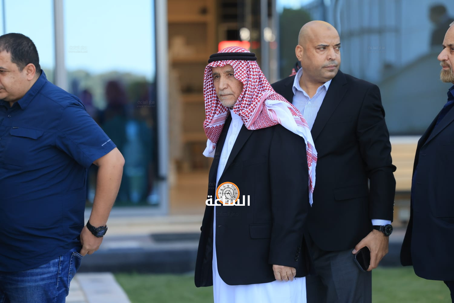 Madar Al-Saa Images 0.8717773581053296