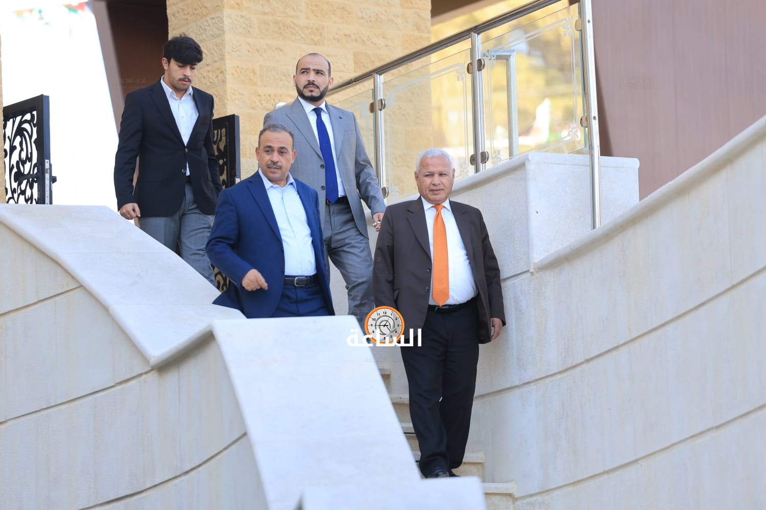 Madar Al-Saa Images 0.4050009481994067