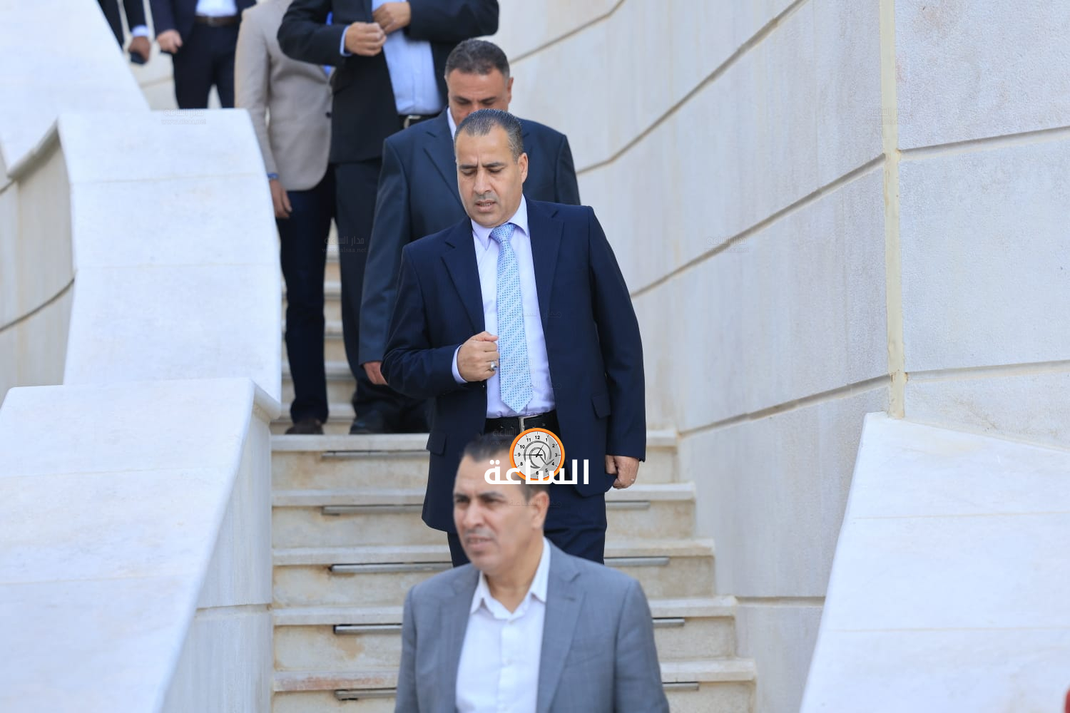 Madar Al-Saa Images 0.555420098994378