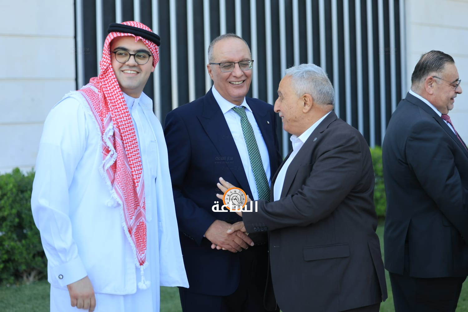 Madar Al-Saa Images 0.8591130712368579