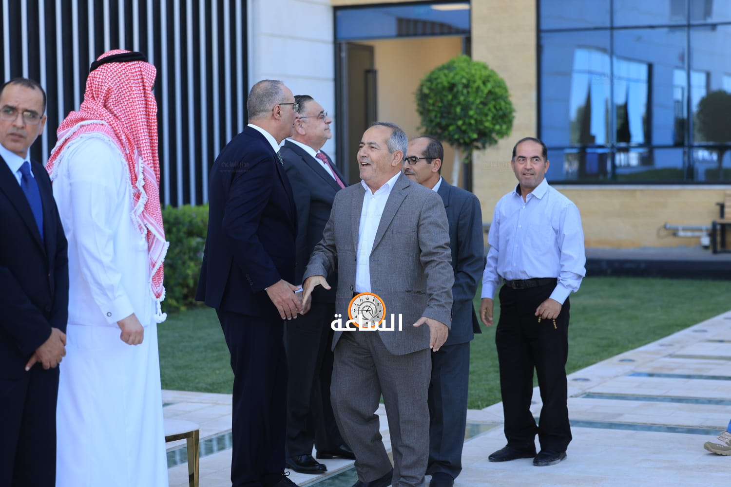 Madar Al-Saa Images 0.4686796883982117