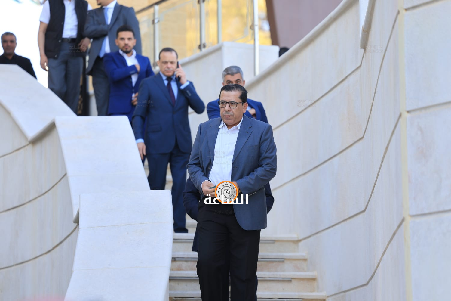 Madar Al-Saa Images 0.9813819933439951