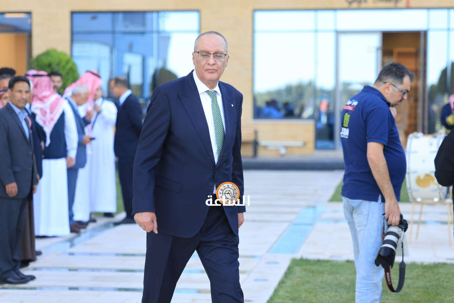 Madar Al-Saa Images 0.4893969012954188