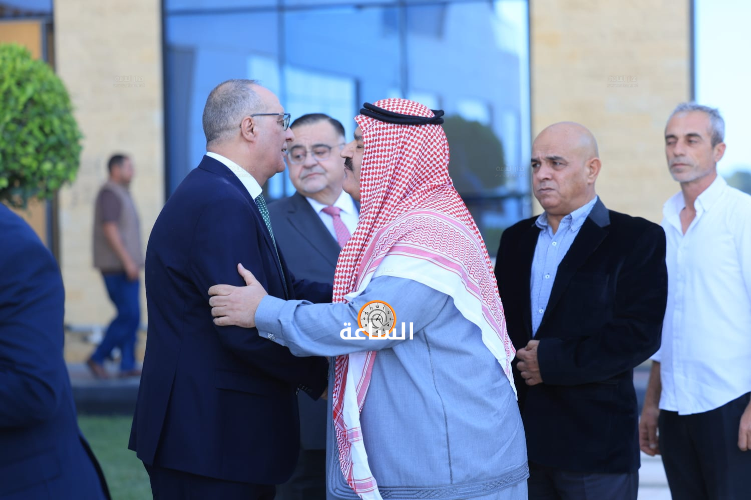 Madar Al-Saa Images 0.4751501694880015