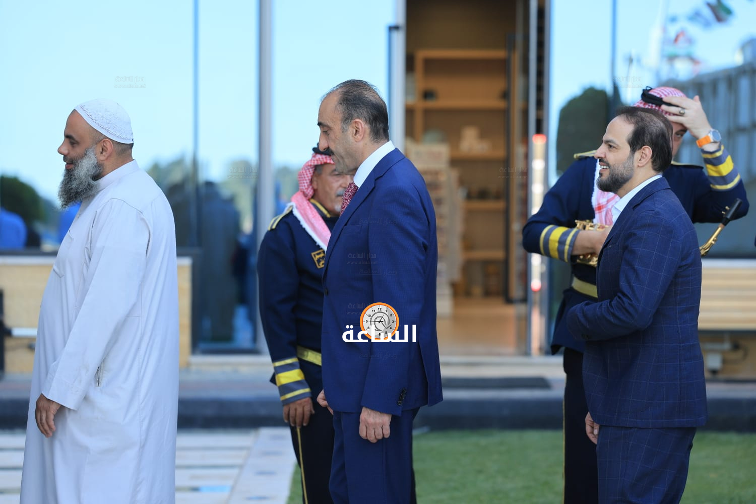 Madar Al-Saa Images 0.09361950234685779