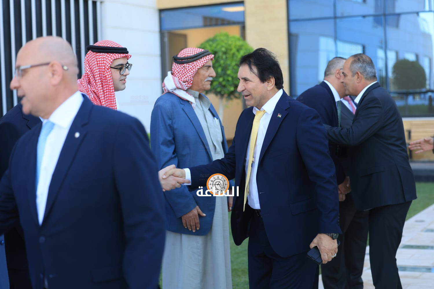 Madar Al-Saa Images 0.09685370408062932