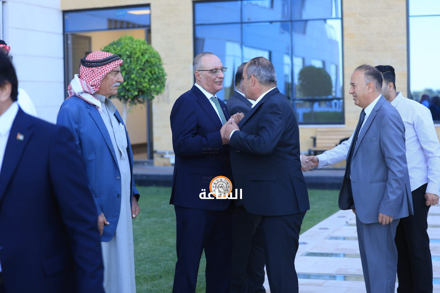 Madar Al-Saa Images 0.7338781716713988