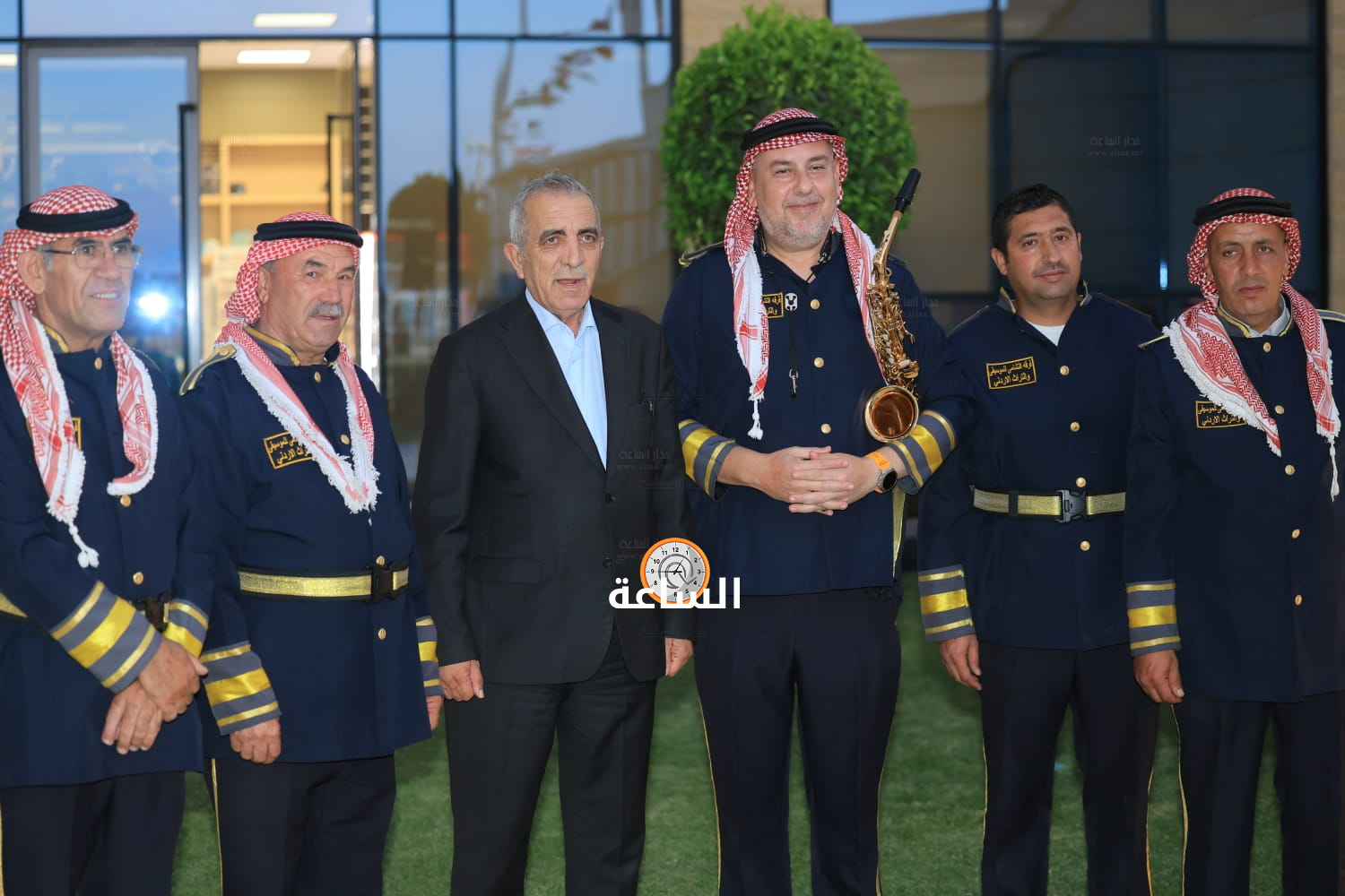 Madar Al-Saa Images 0.4399894577361655