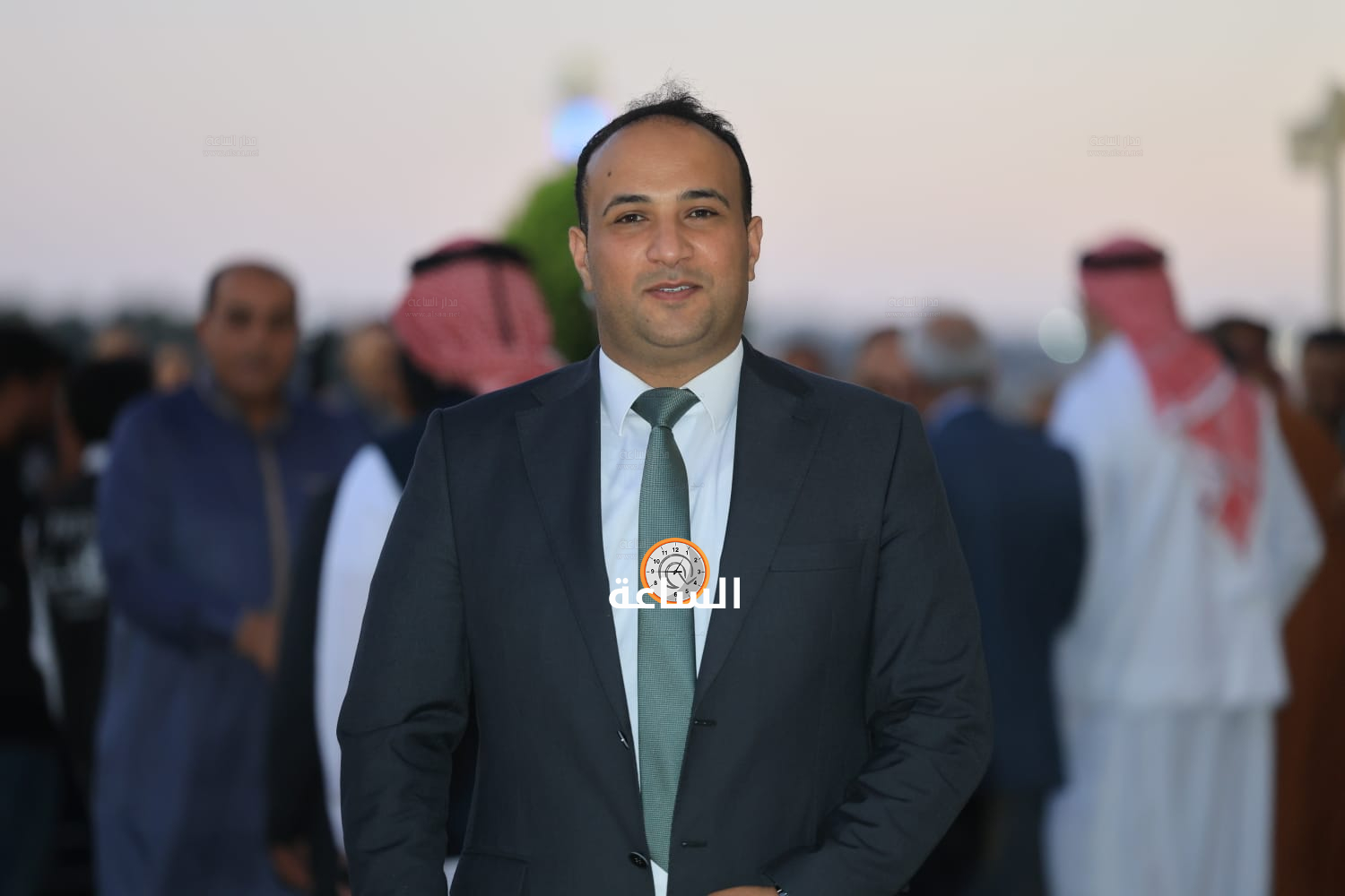 Madar Al-Saa Images 0.41833075683628107