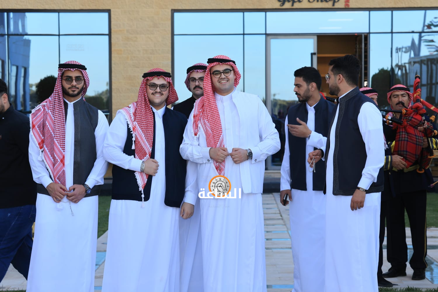 Madar Al-Saa Images 0.3424841253567995
