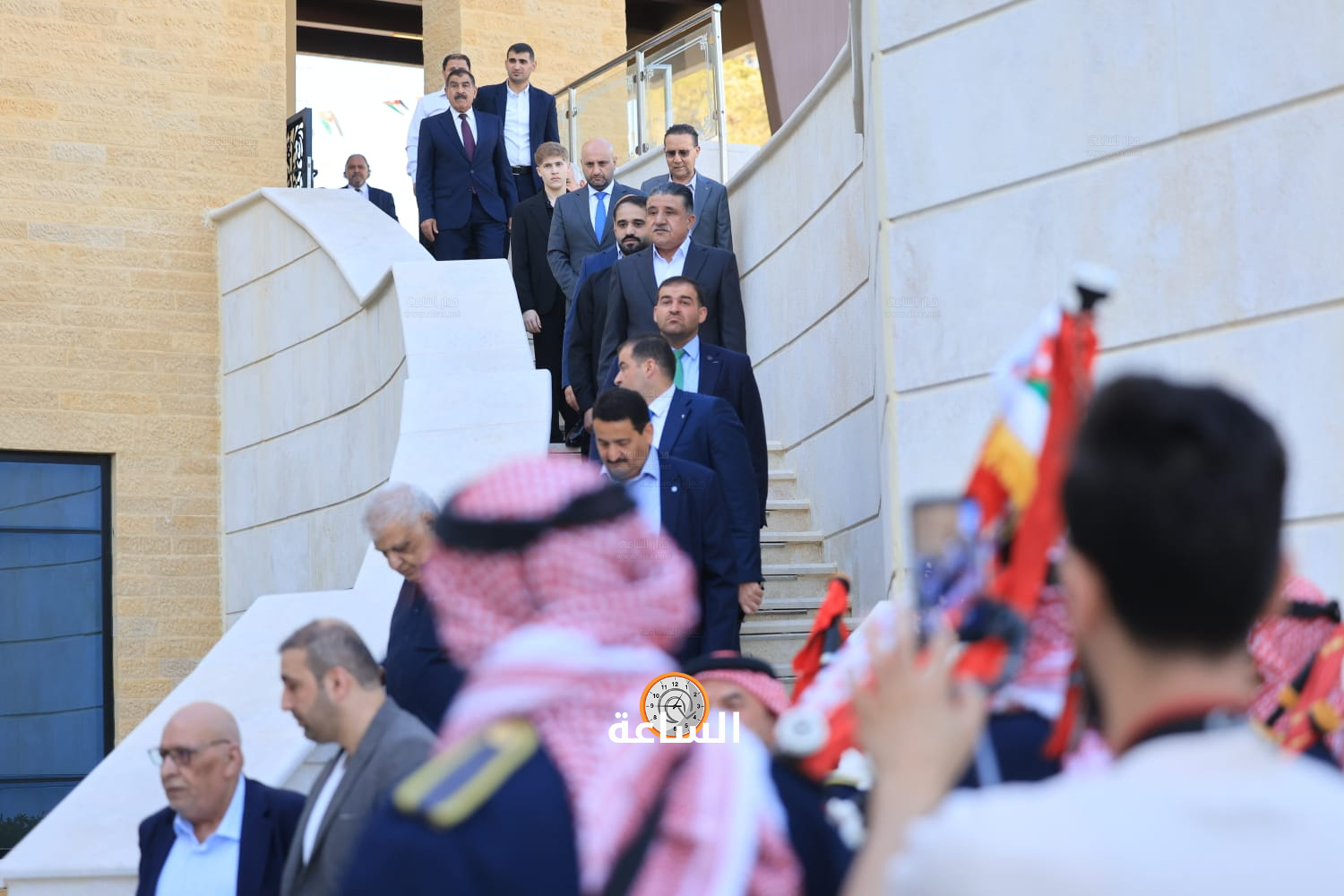 Madar Al-Saa Images 0.3455675531372857